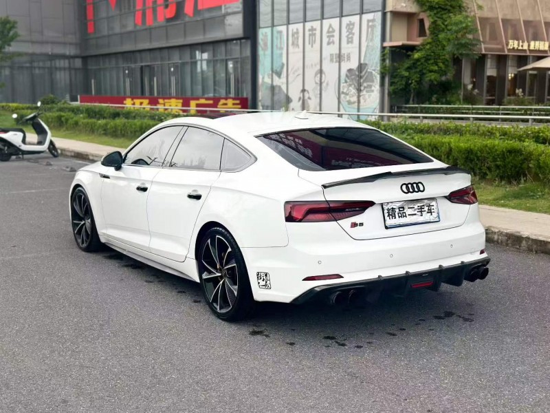 金华18年奥迪A52