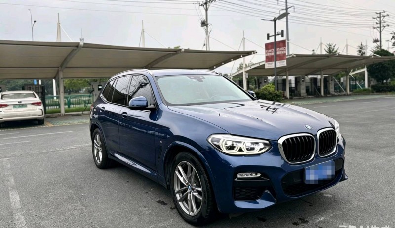 金华18年宝马X31