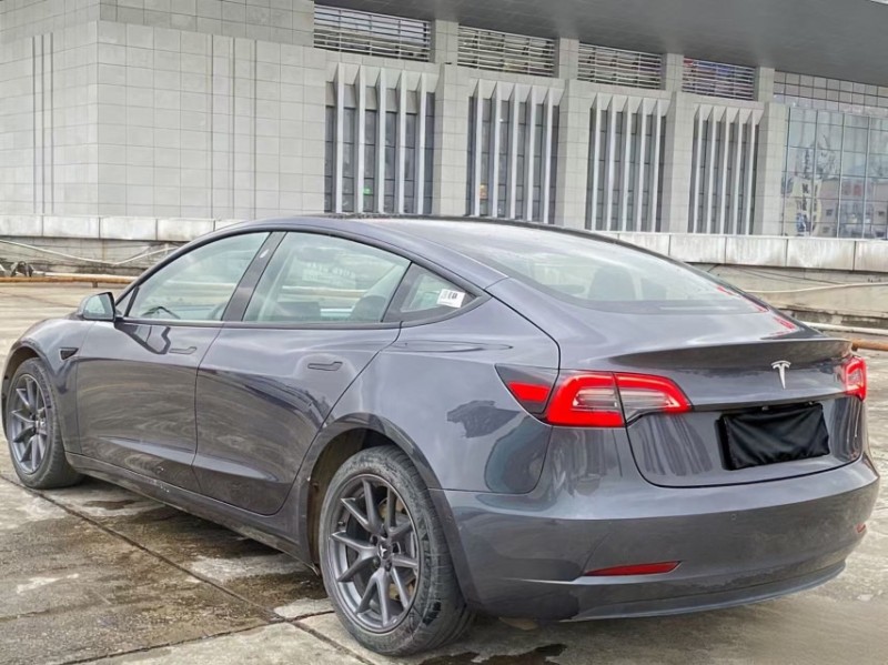 东莞21年特斯拉MODEL 35