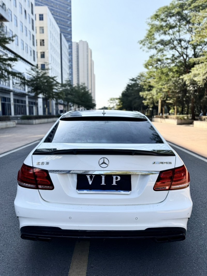 东莞13年奔驰E8