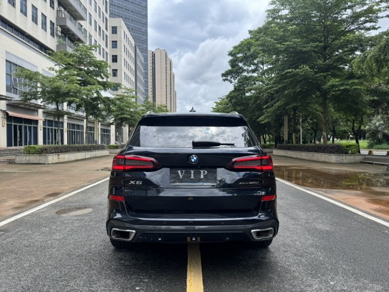 东莞18年宝马X58