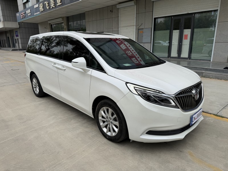 济宁18年别克GL82