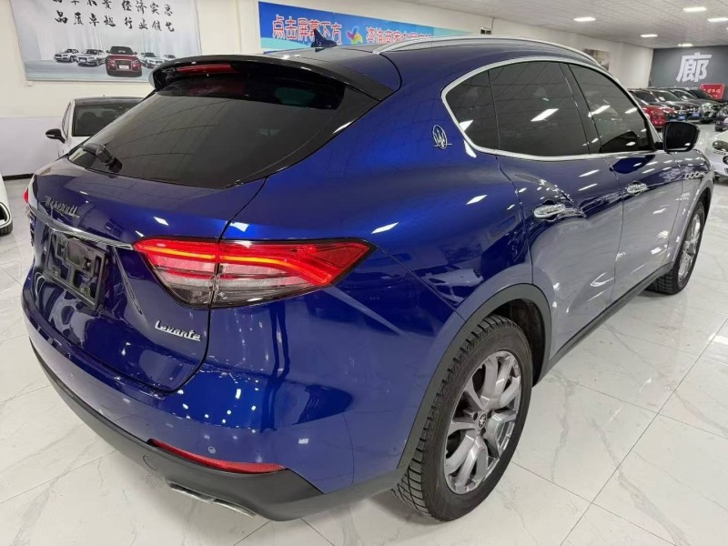 廊坊20年玛莎拉蒂Levante4