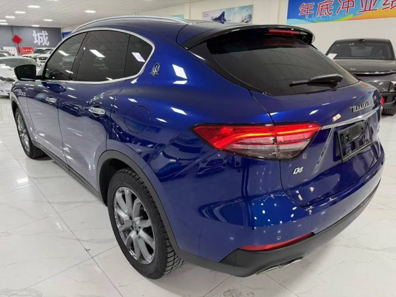 廊坊20年玛莎拉蒂Levante5