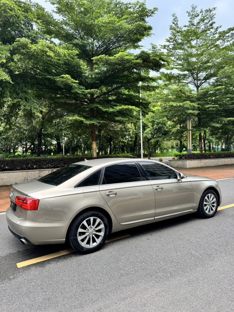 中山13年奥迪A6L8