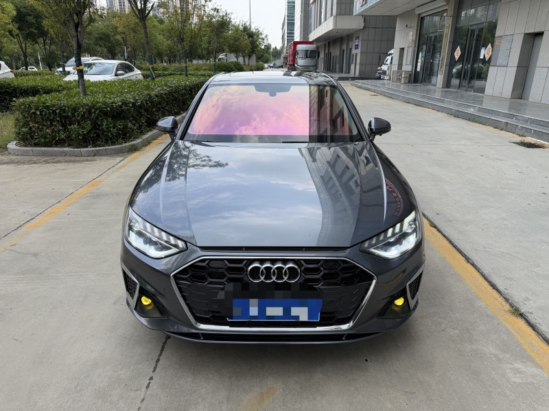 济宁21年奥迪A4L1