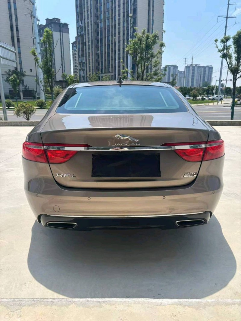 襄阳19年捷豹XFL7