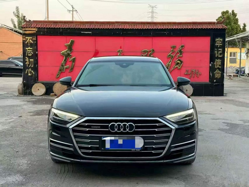 枣庄18年奥迪A8L1