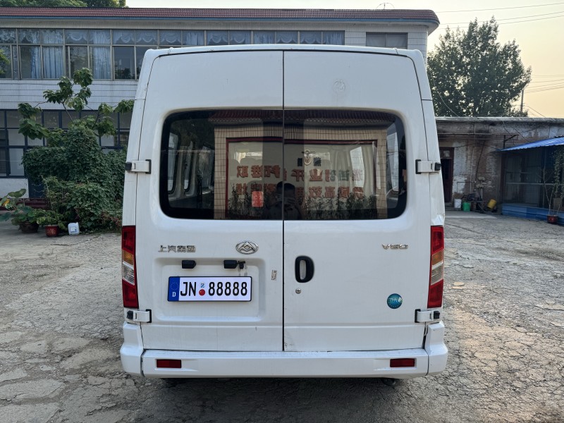 济宁25年大通V805