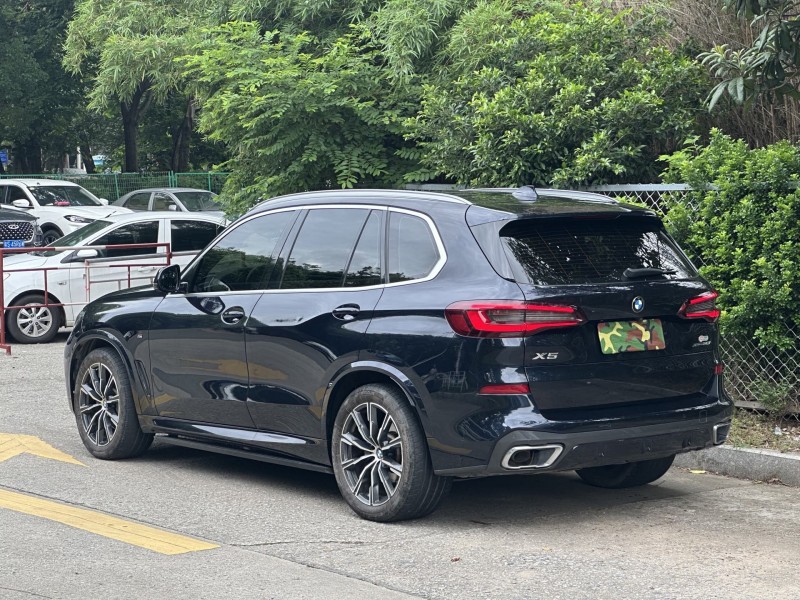 东莞21年宝马X57