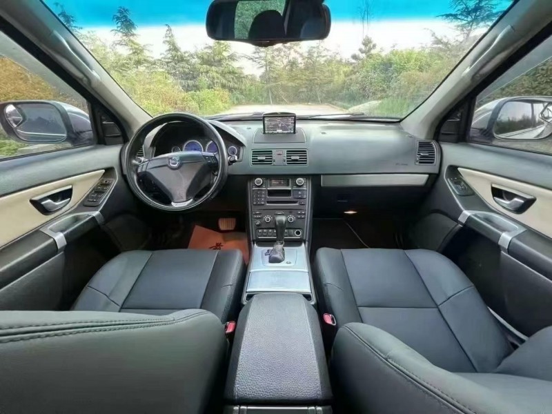 潍坊13年沃尔沃XC906
