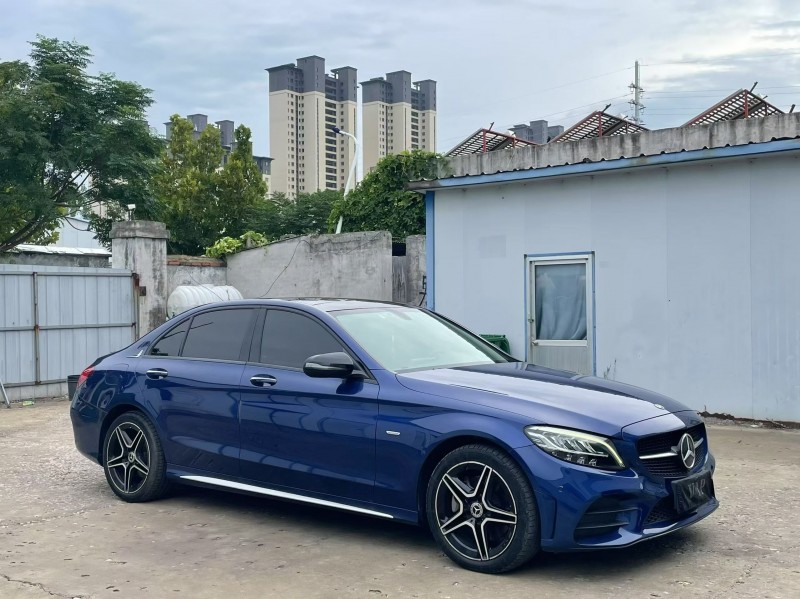 济宁21年奔驰C3