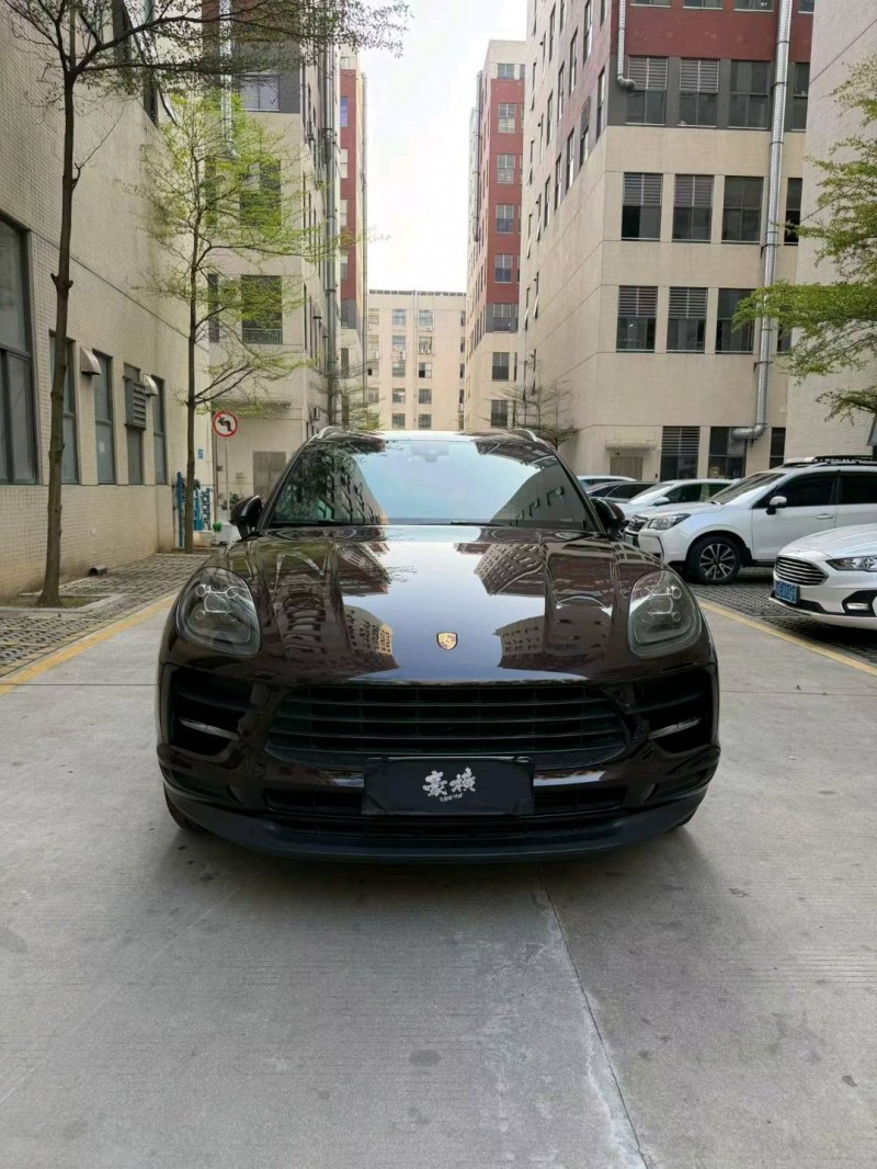 佛山21年保时捷Macan1