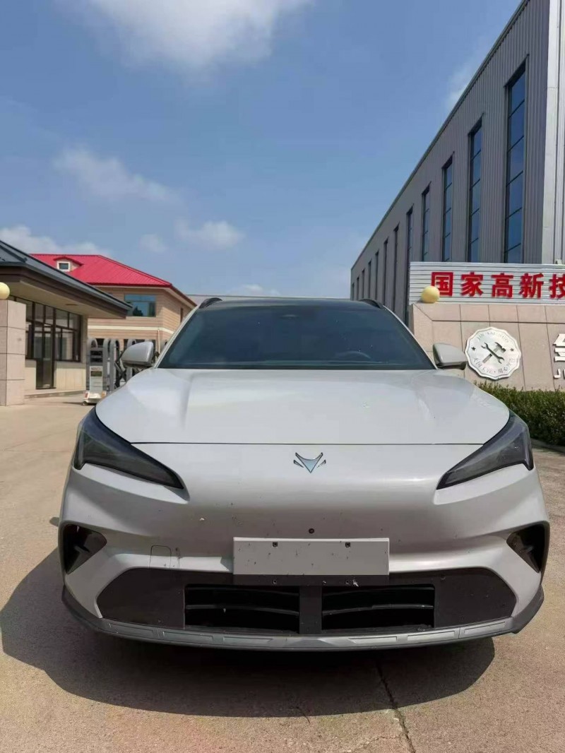 潍坊26年极狐汽车阿尔法1