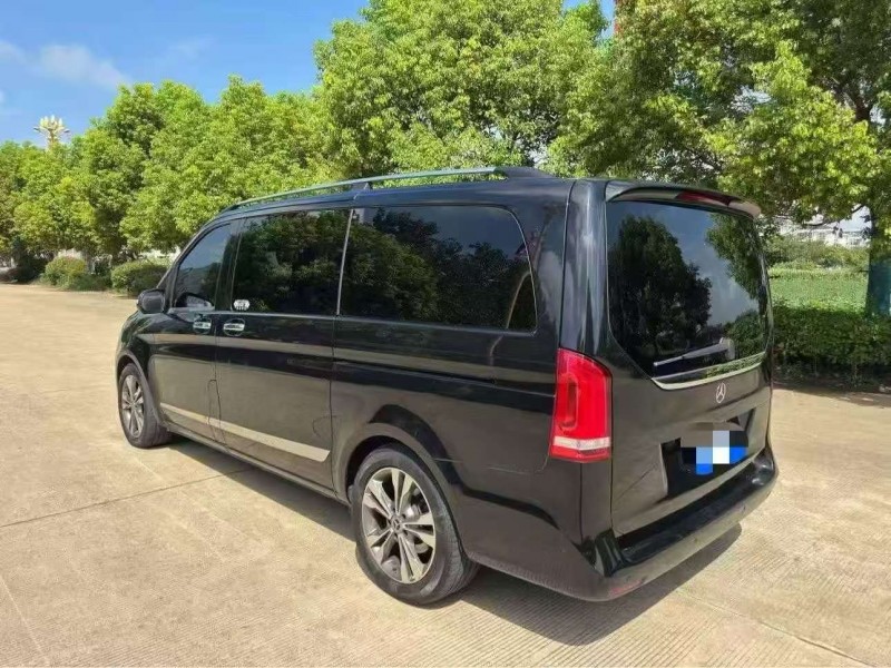 南通20年奔驰V8