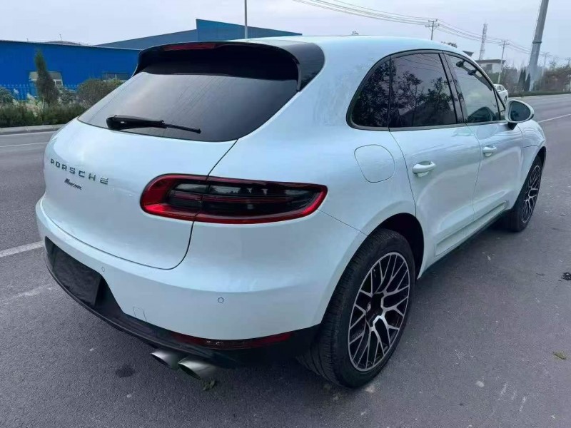 东营18年保时捷Macan8