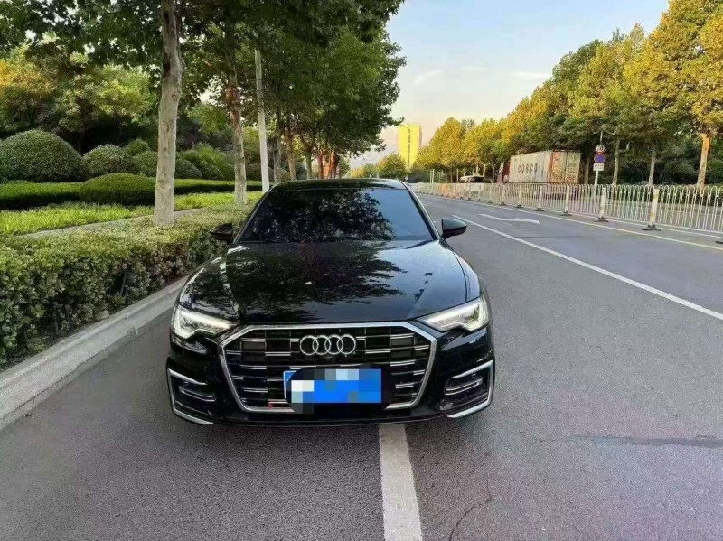 济宁26年奥迪A6L1