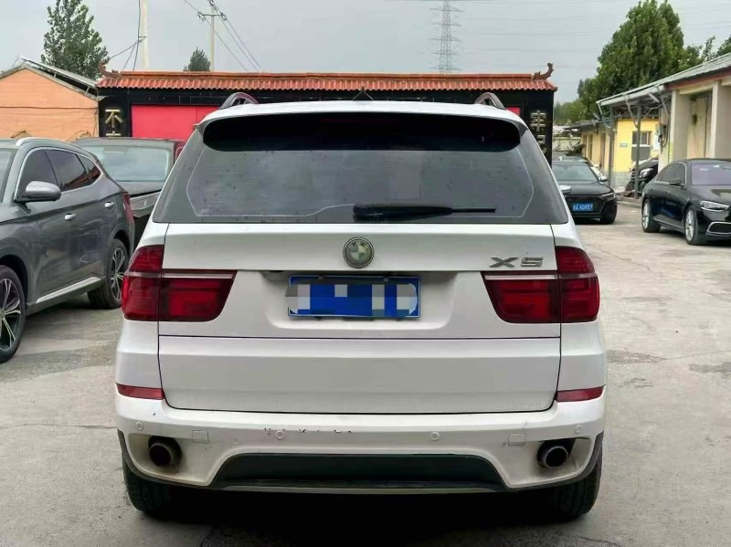 东营12年宝马X59
