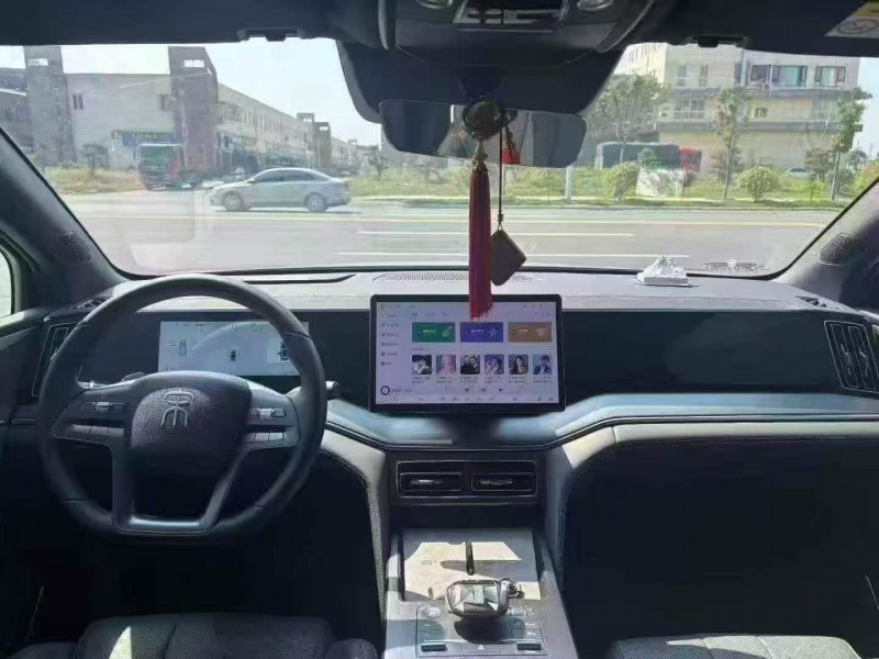 宜昌25年比亚迪宋5