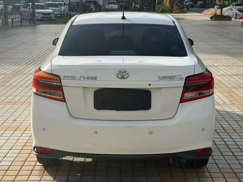 汕头18年丰田YARiS L 致享9