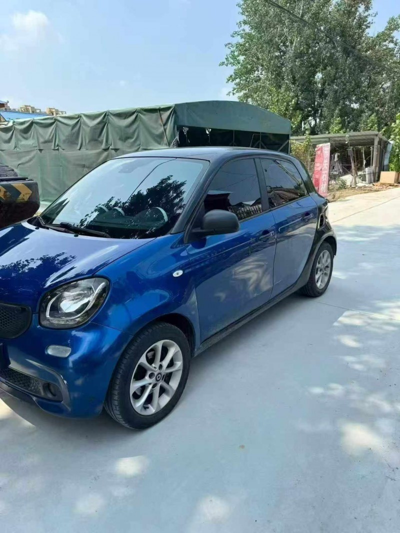 东营18年奔驰smart3