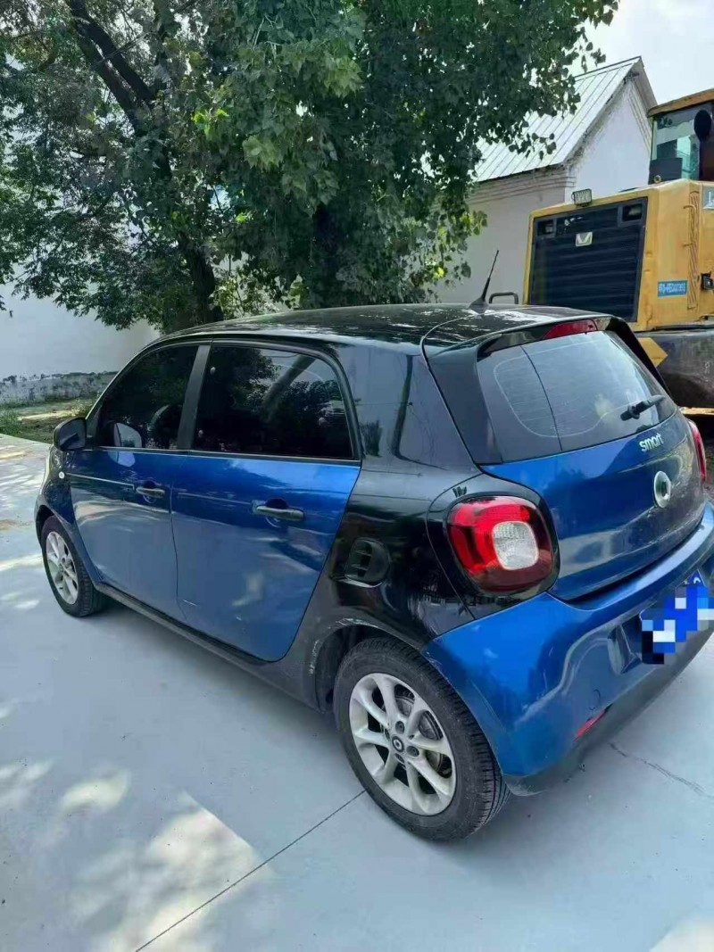东营18年奔驰smart7