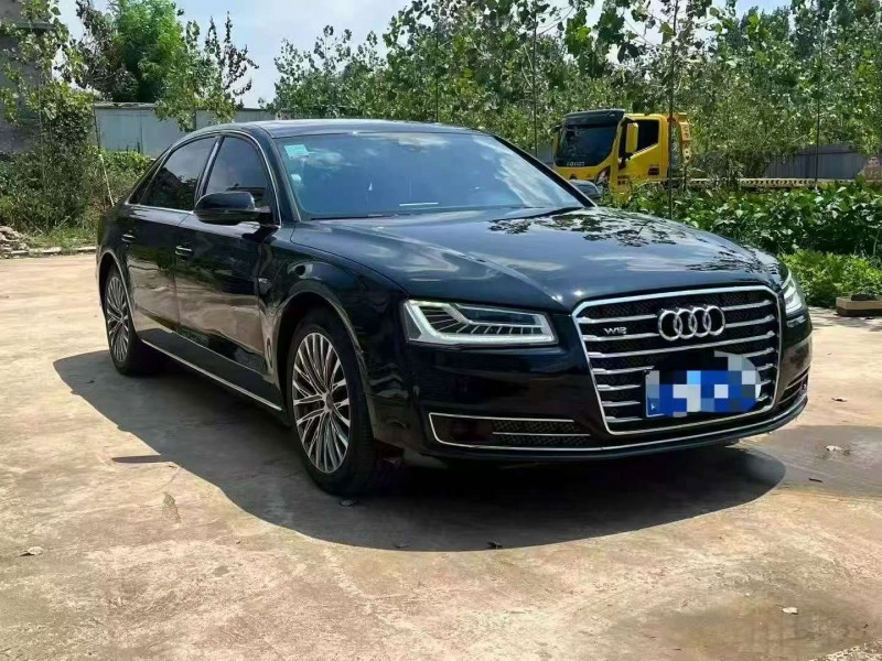 东营12年奥迪A8L3