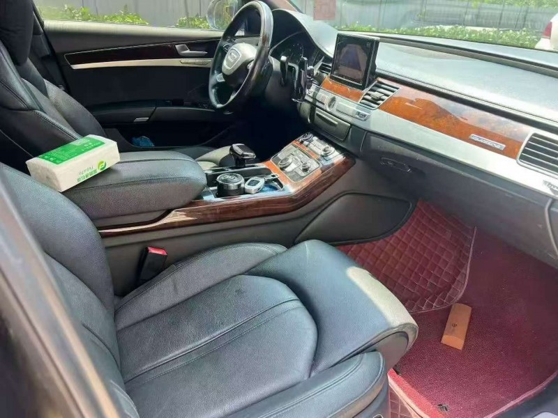 东营12年奥迪A8L4