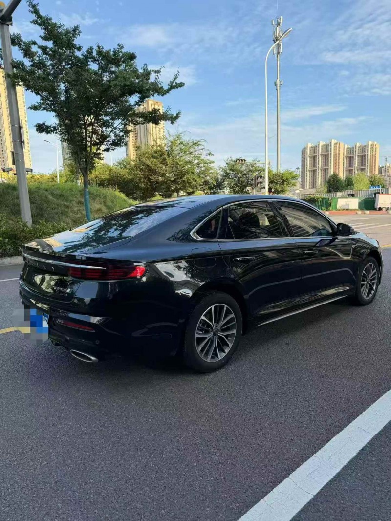 东营23年吉利星瑞8