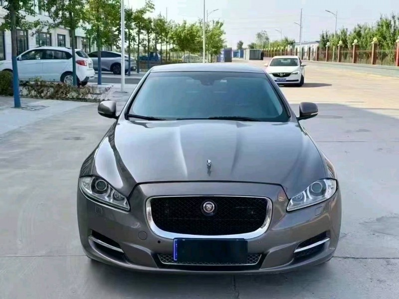 东营16年捷豹XJL1