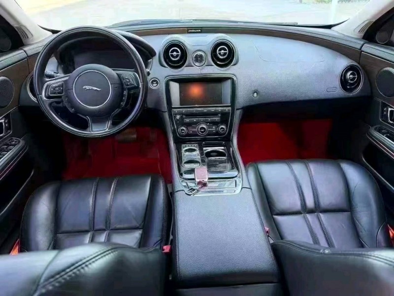 东营16年捷豹XJL7