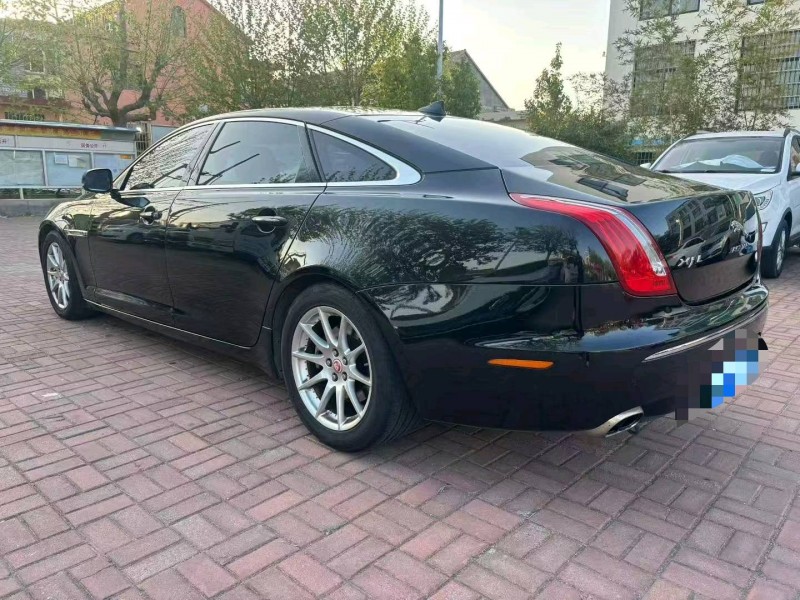 青岛15年捷豹XJL5