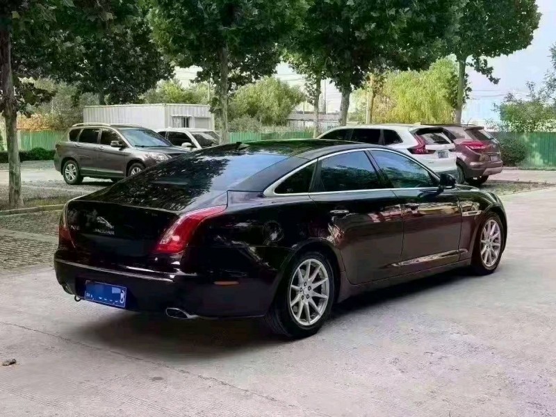 聊城14年捷豹XJL9