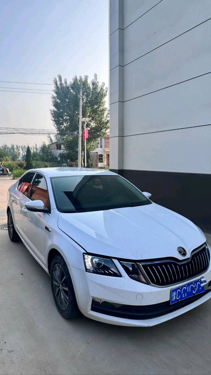 洛阳19年斯柯达明锐2