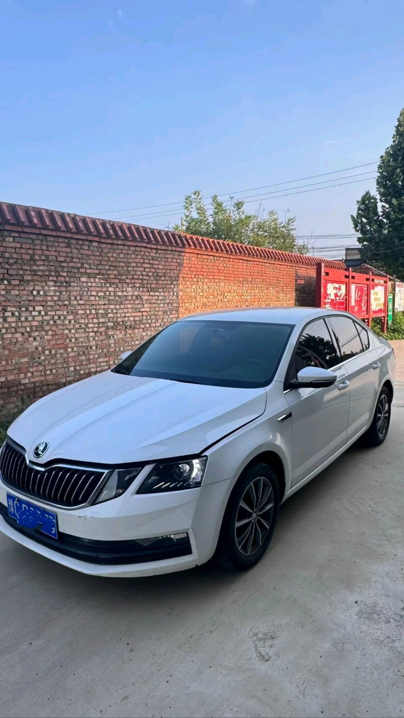 洛阳19年斯柯达明锐3