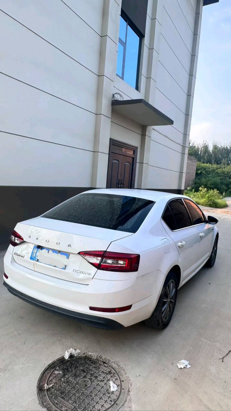 洛阳19年斯柯达明锐7