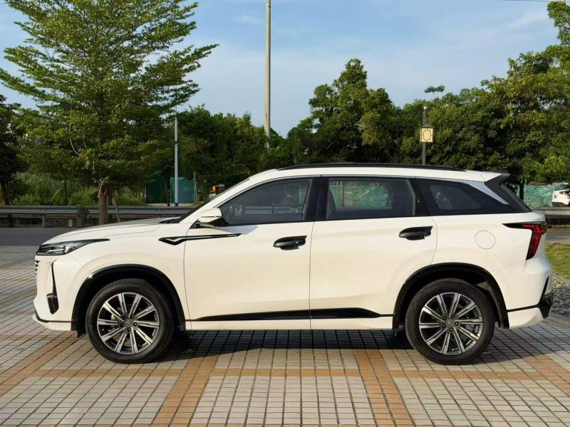 汕头24年长安汽车CS753