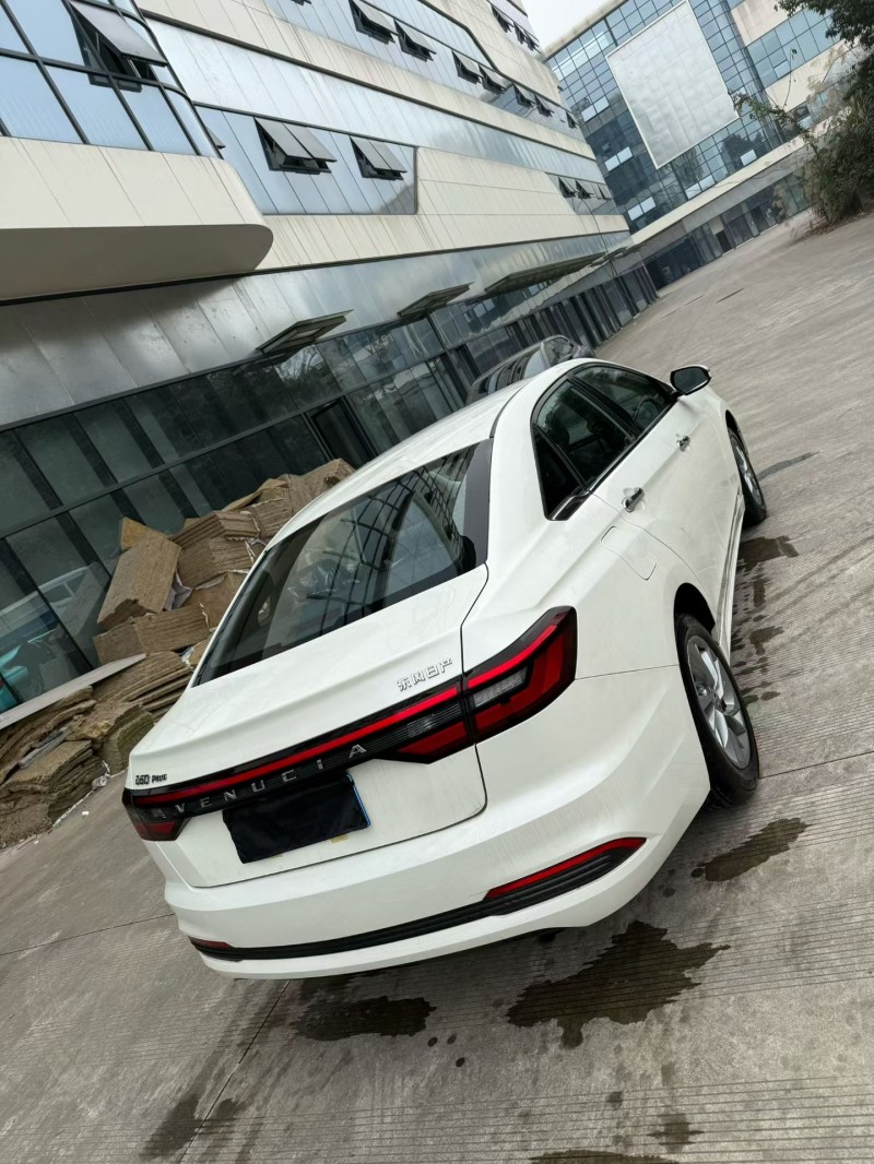 乐山24年启辰D606