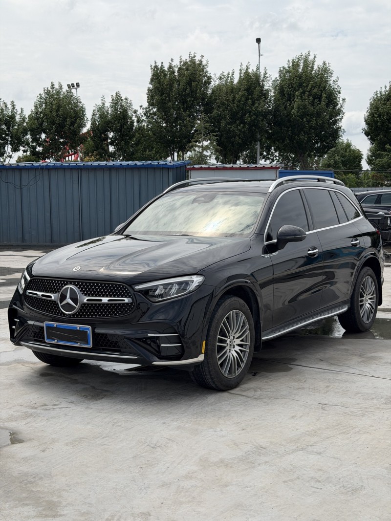 新乡23年奔驰GLC3