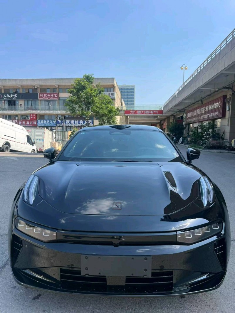 襄阳26年极氪汽车0011