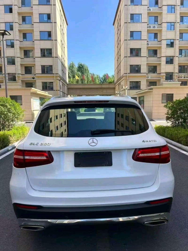 烟台16年奔驰GLC9