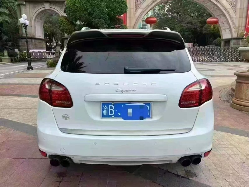 深圳14年保时捷卡宴8