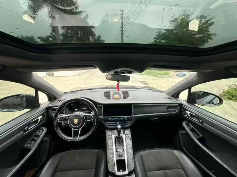 汕头19年保时捷Macan5