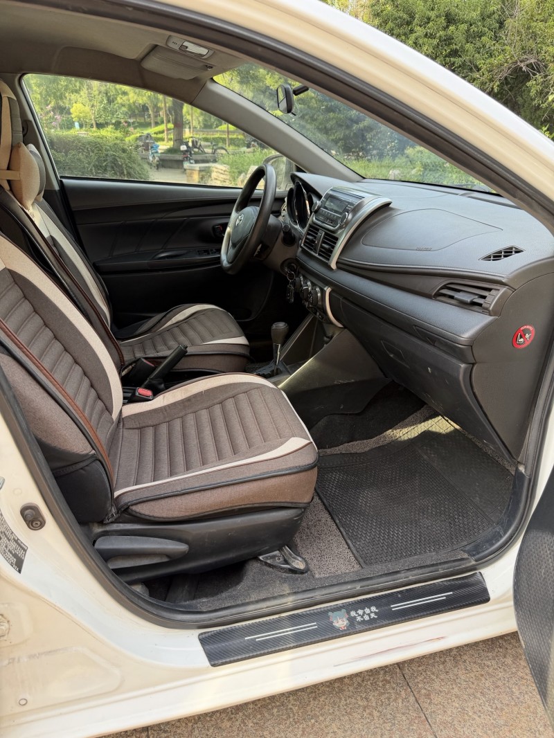 邢台14年丰田YARiS L 致炫6