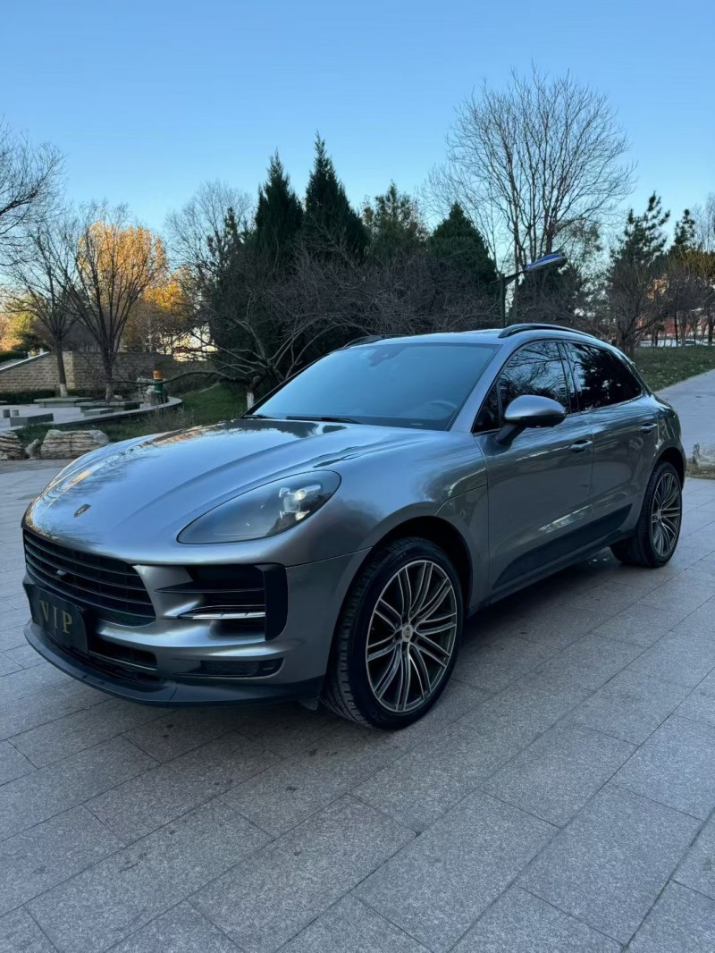邢台20年保时捷Macan2
