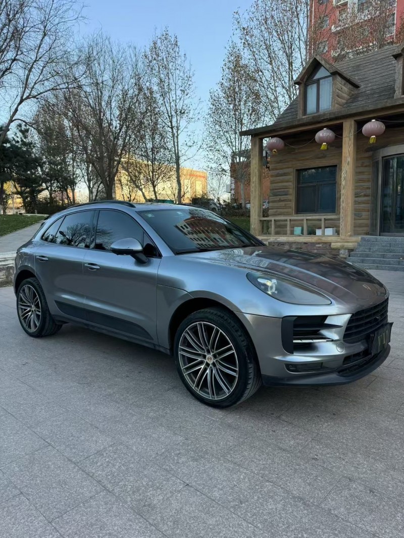 邢台20年保时捷Macan3