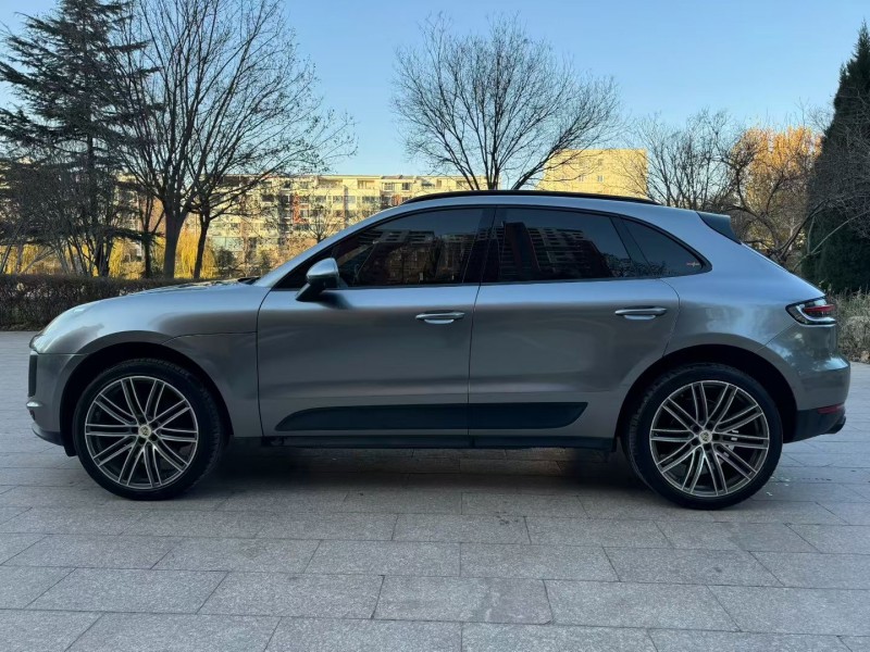 邢台20年保时捷Macan4