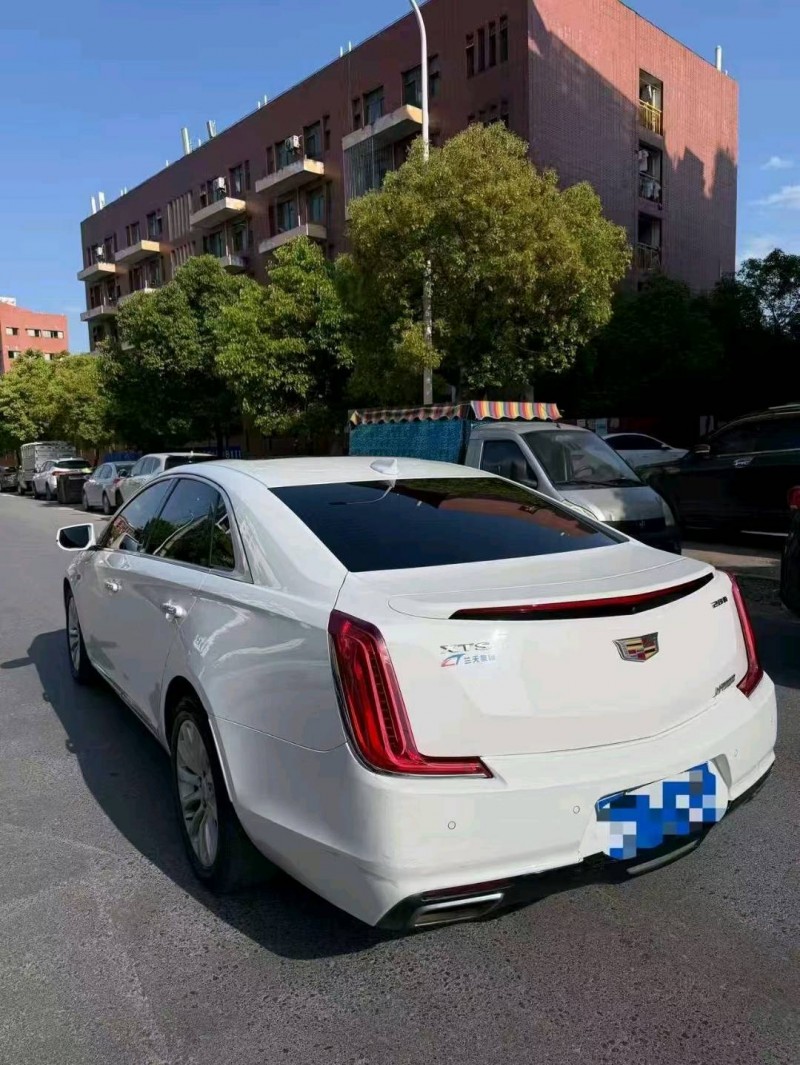 长沙17年凯迪拉克XTS7