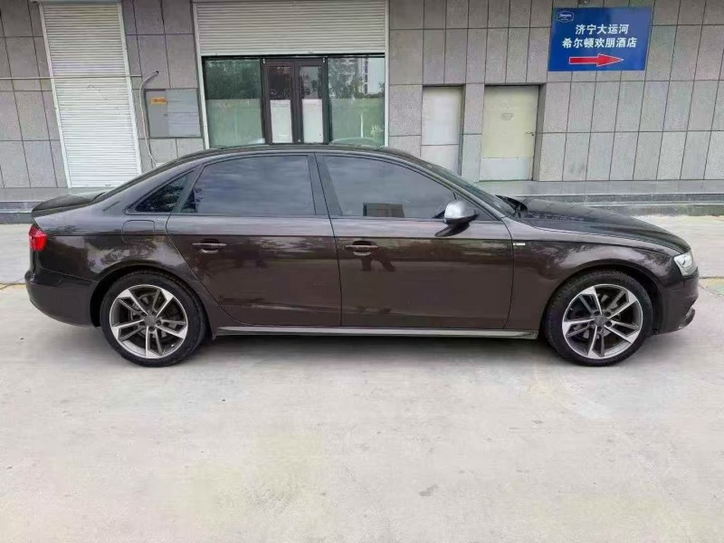 济宁15年奥迪A4L4