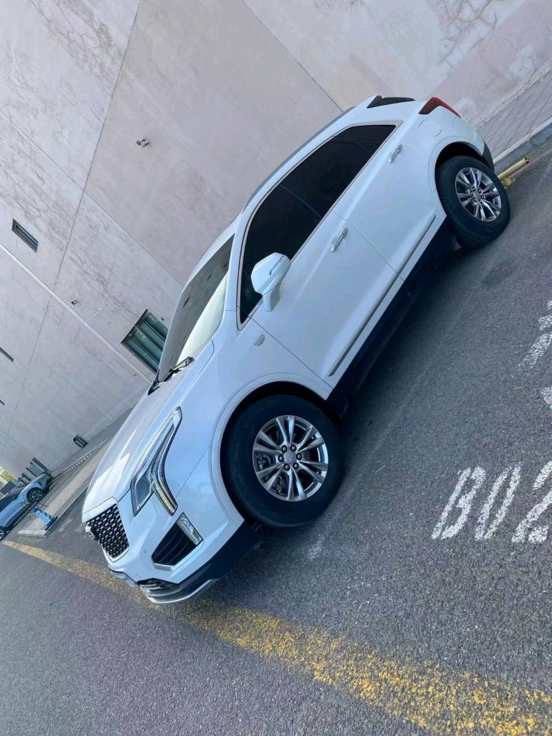 营口22年凯迪拉克XT52